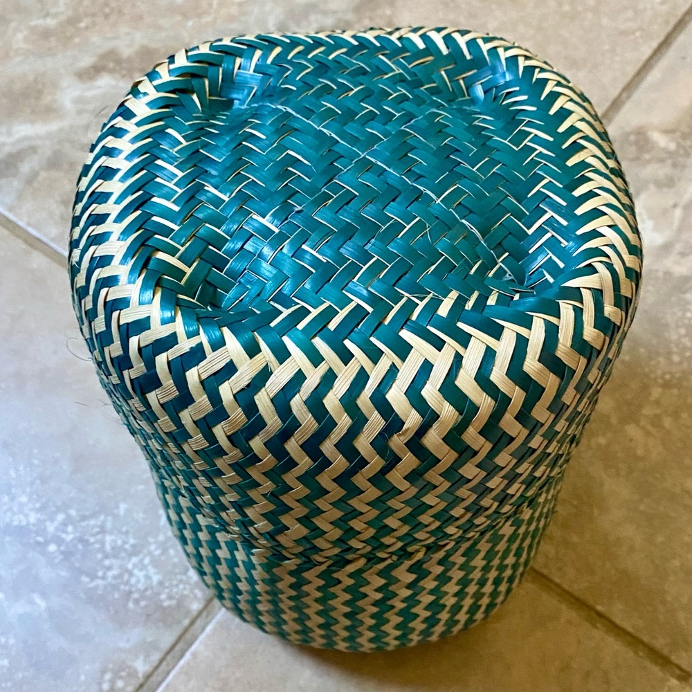 🆕 Handmade Lidded Palm Leaf Basket